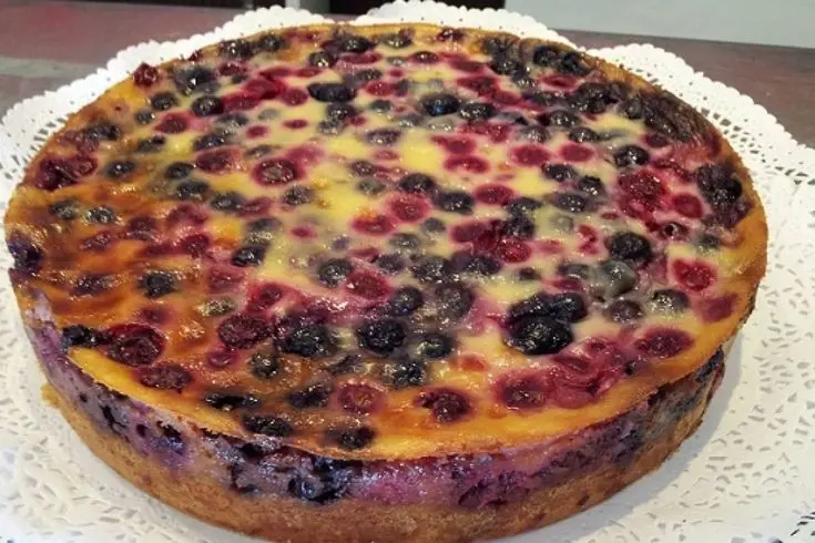 TARTA SUREÑA DE FRUTOS ROJOS (Entero)