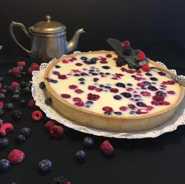 KUCHEN SUREÑO  (Entero) (26cms (8pcs aprox.))