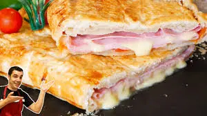 EMPANADA HOJA JAMON-QUESO